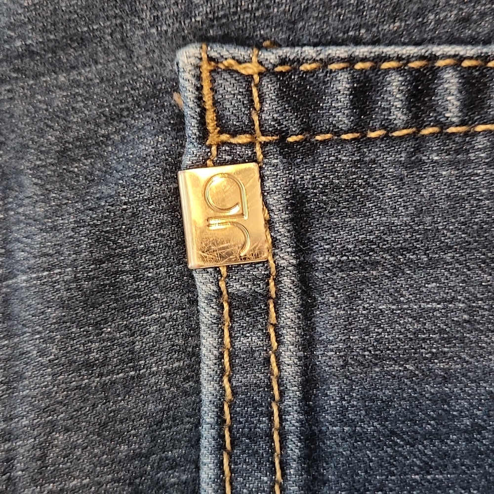 Womens J Lo Straight Jeans/Capri's Size 4 - Picture 5 of 7